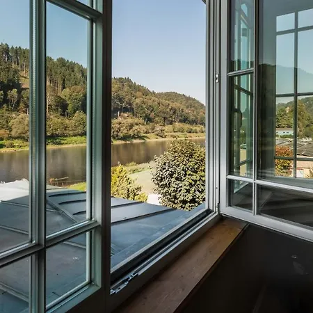 Bio- Und Nationalpark Refugium Schmilka Hotel *